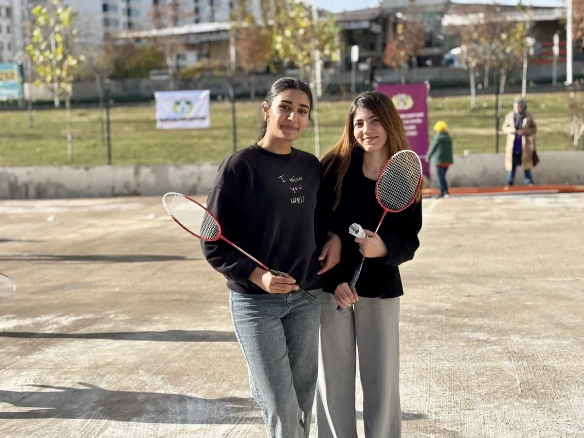 Gençler spor molası verdi