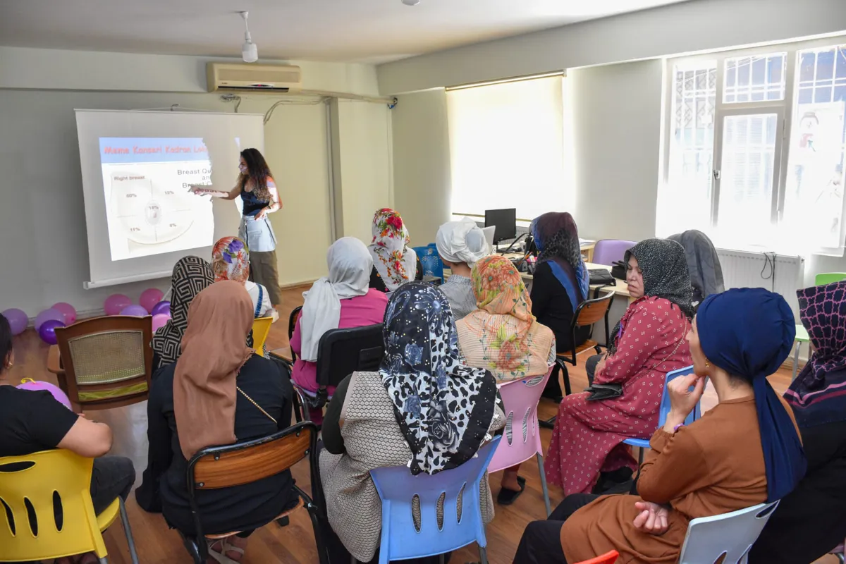 Ji bo jinan li dijî penceşêra memik û penceşêra malzarokê semînerek hate lidarxistin.