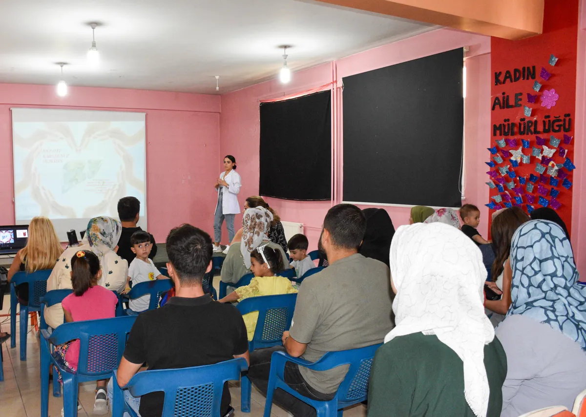 Ji bo hişyarkirina li ser hepatîtê semînerek hat lidarxistin