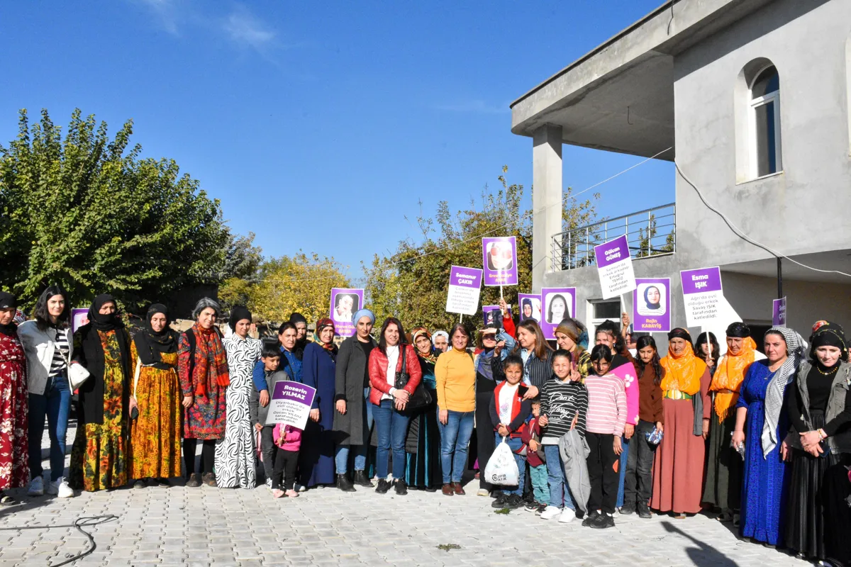 Çalakiyên 25ê Mijdarê dest pê kirin