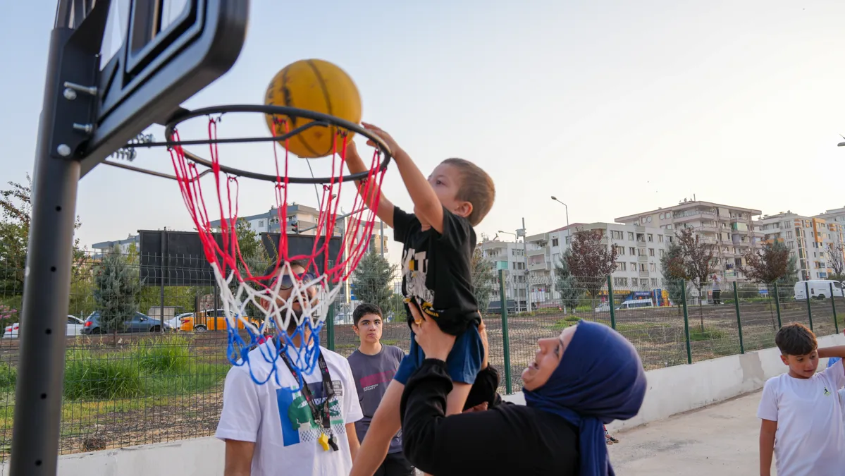 Piştî qursên havînê festîvaleke dawî ya tevahî hat lidarxistin.