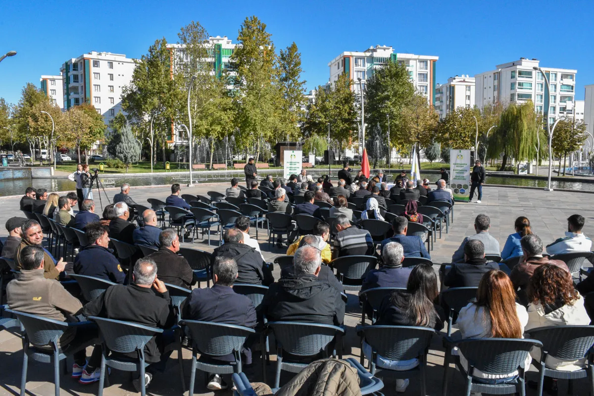 Civîna Meclîsê ya Yekem Li Qadeke Giştî Hat Lidarxistin: Em ê Li Dijî Qeyûman Bi Gelê Xwe re Bibin Yek
