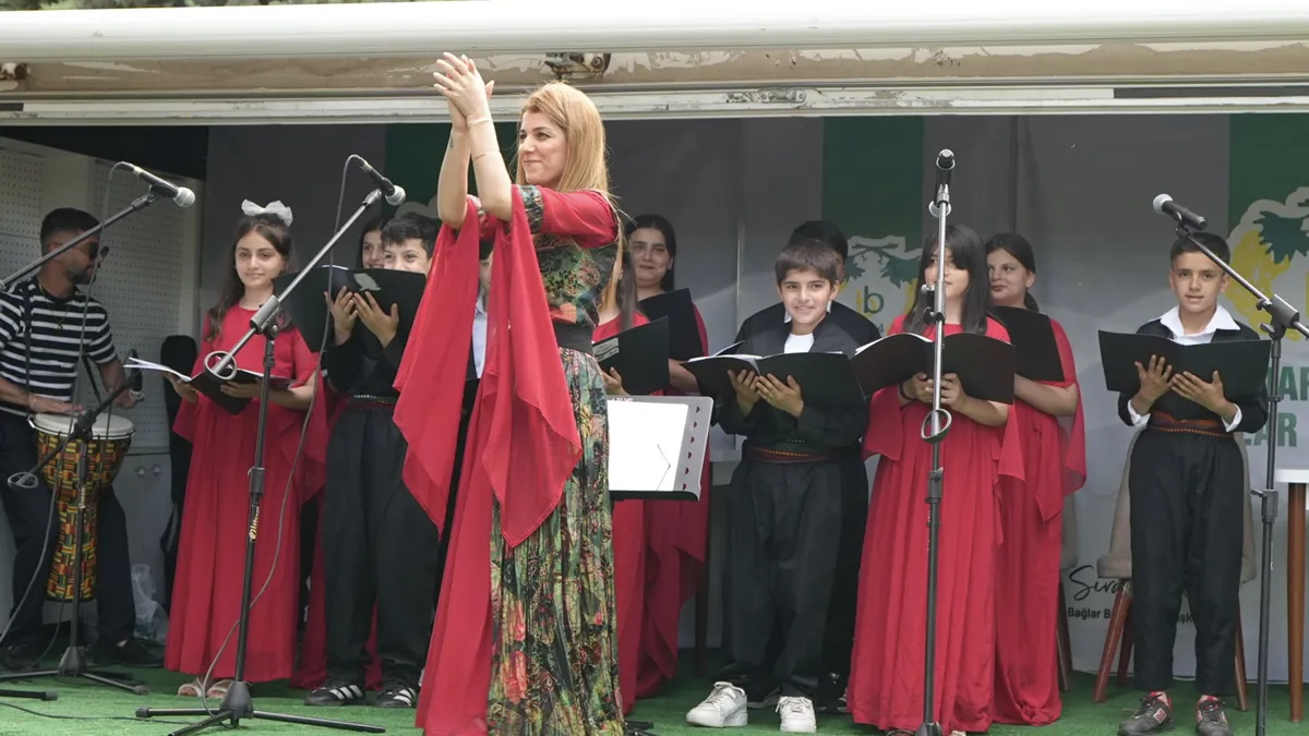 Kürt Dil Bayramı Coşkuyla Kutlandı