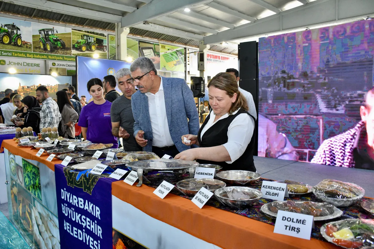 2yemîn Fûara Tûrîzm û Gastronomiyê ya Mezopotamyayê dest pê kir.