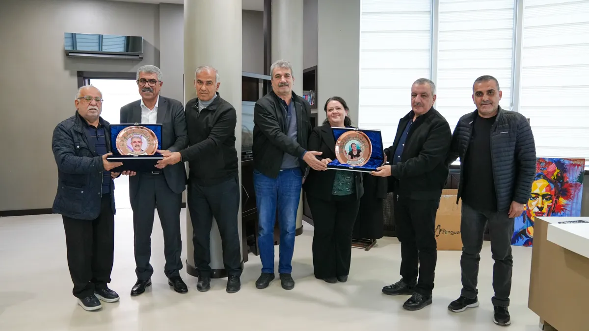 Ji bo piştgiriya wan a werzîşê, serdanên spasiyê li Hevserokan hatin kirin.