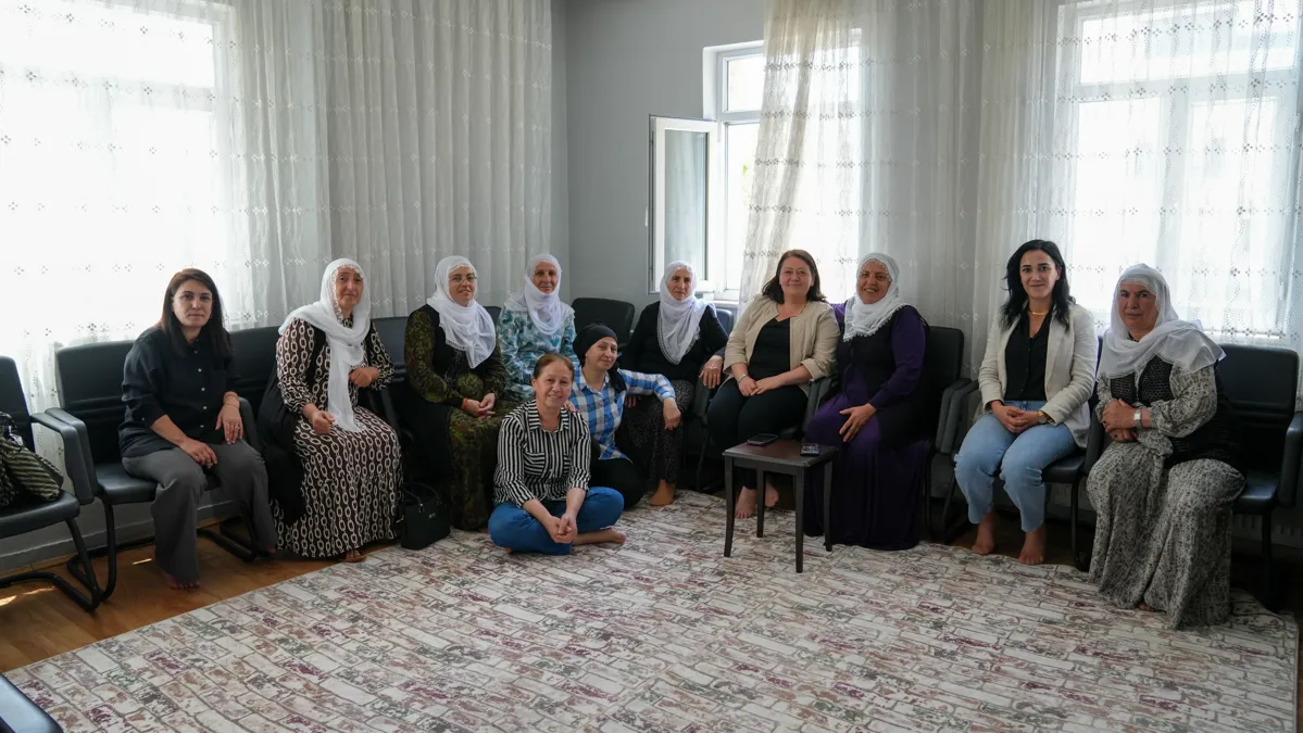 Serdana Roja Dayikan bo Dayikên Aştiyê