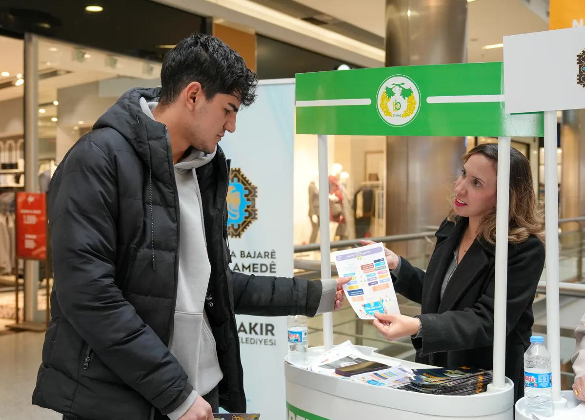 Daxwazên gel li standan têne wergirtin