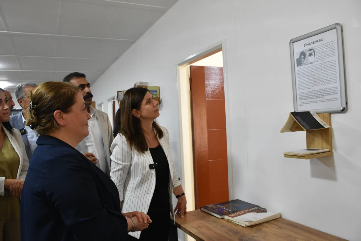 Pirtûkxaneyên Sîma Semend û Erebê Şemo hatin vekirin: Daxwazên ciwanan proje ava kirin