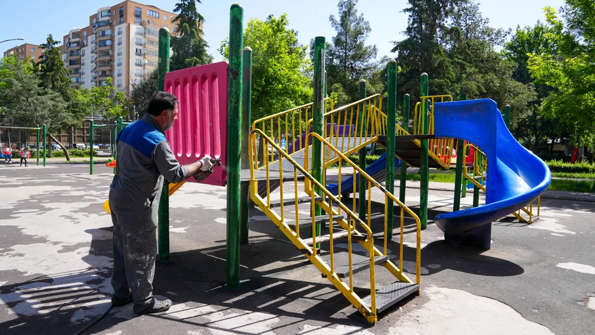 Karên lênêrîn, tamîrkirin û nûjenkirinê li parkan