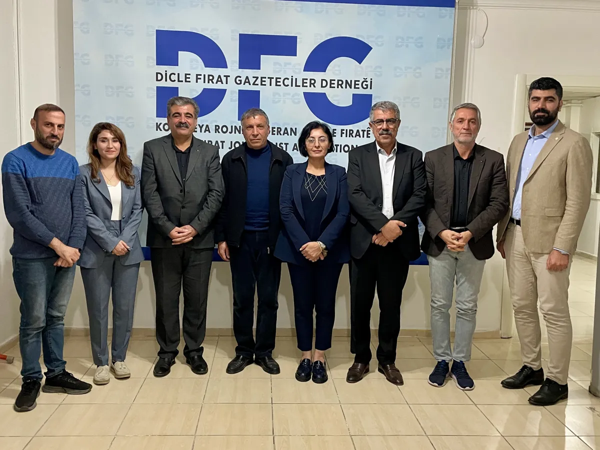 Hevserok serdana rêxistinên pîşeyî yên rojnamegeriyê dikin