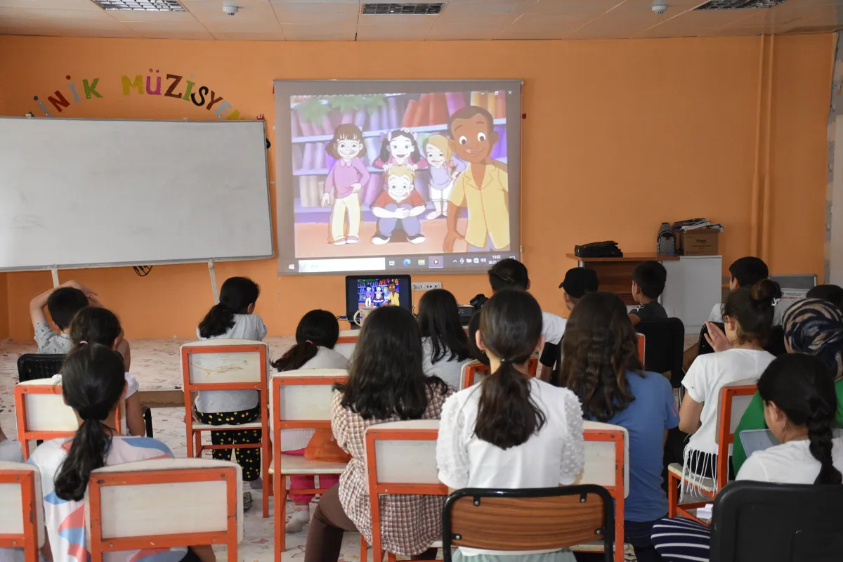 Perwerdehiya Tenduristiya Dev û Diranan a Ji Bo Zarokan Hatiye Rêxistinkirin