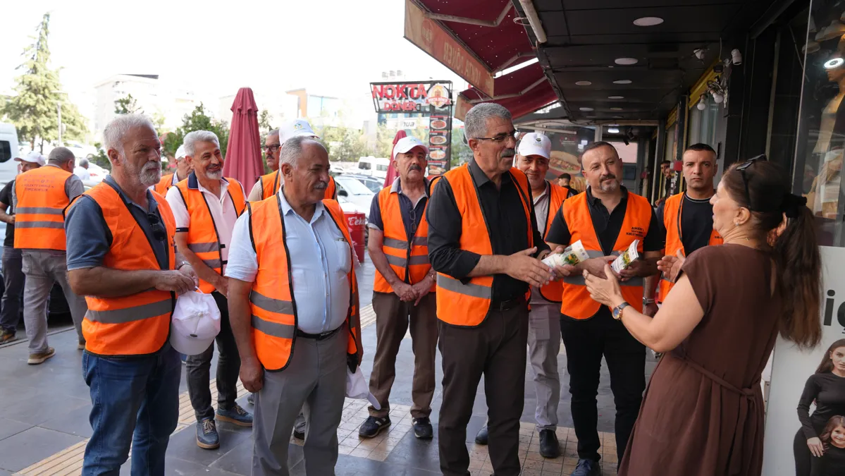 Selahaddin Eyyubi Mahallesi'nde kapsamlı temizlik çalışması yapıldı 